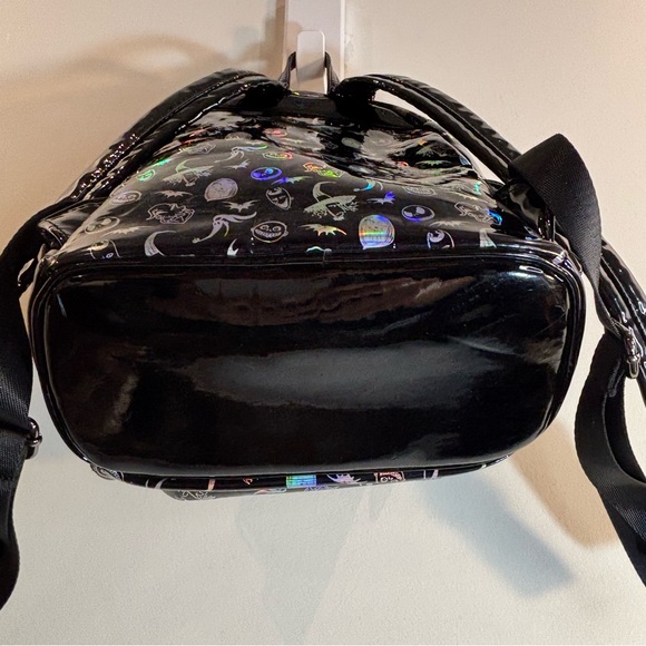 LOUNGEFLY DISNEY The Nightmare before Christmas Black Holographic Mini Backpack - Picture 7 of 12